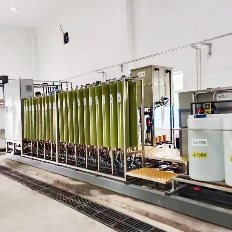 Εξοπλισμός αφαλάτωσης πόσιμου νερού